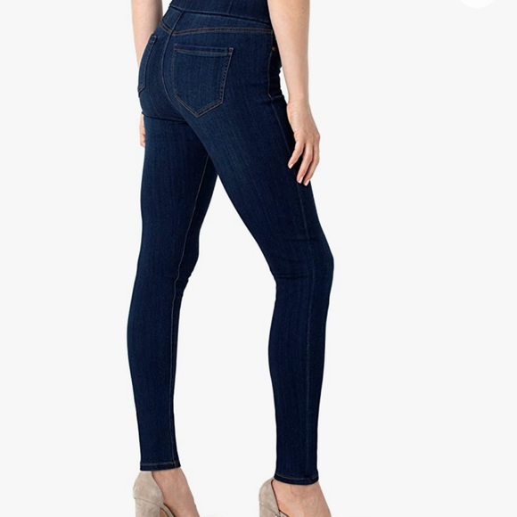 JVINI Women's Pull-on Slimming Denim Jeggings - Picture 2 of 3